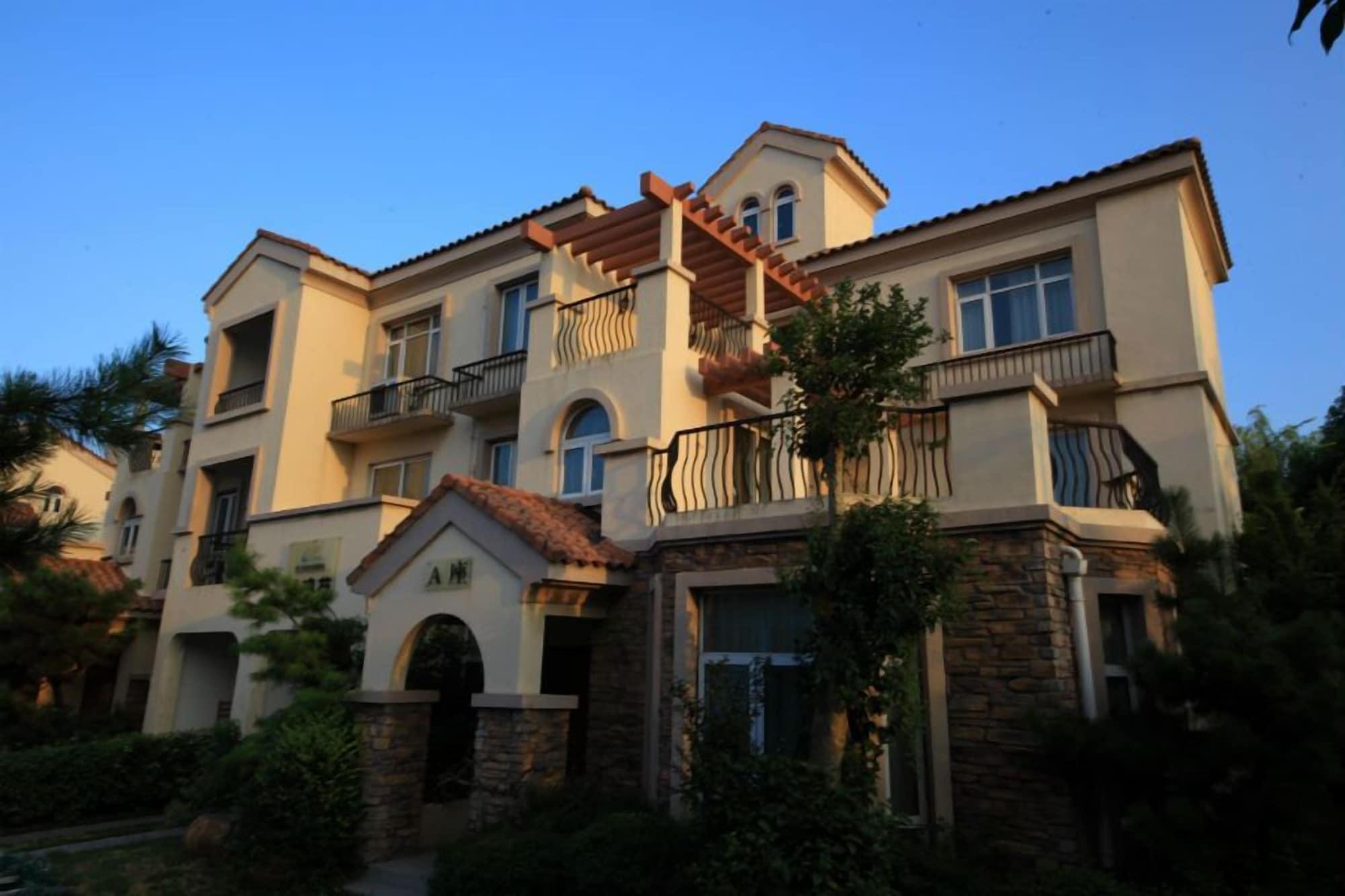 Vista Exterior Country Garden Phoenix Hotel Jingmen