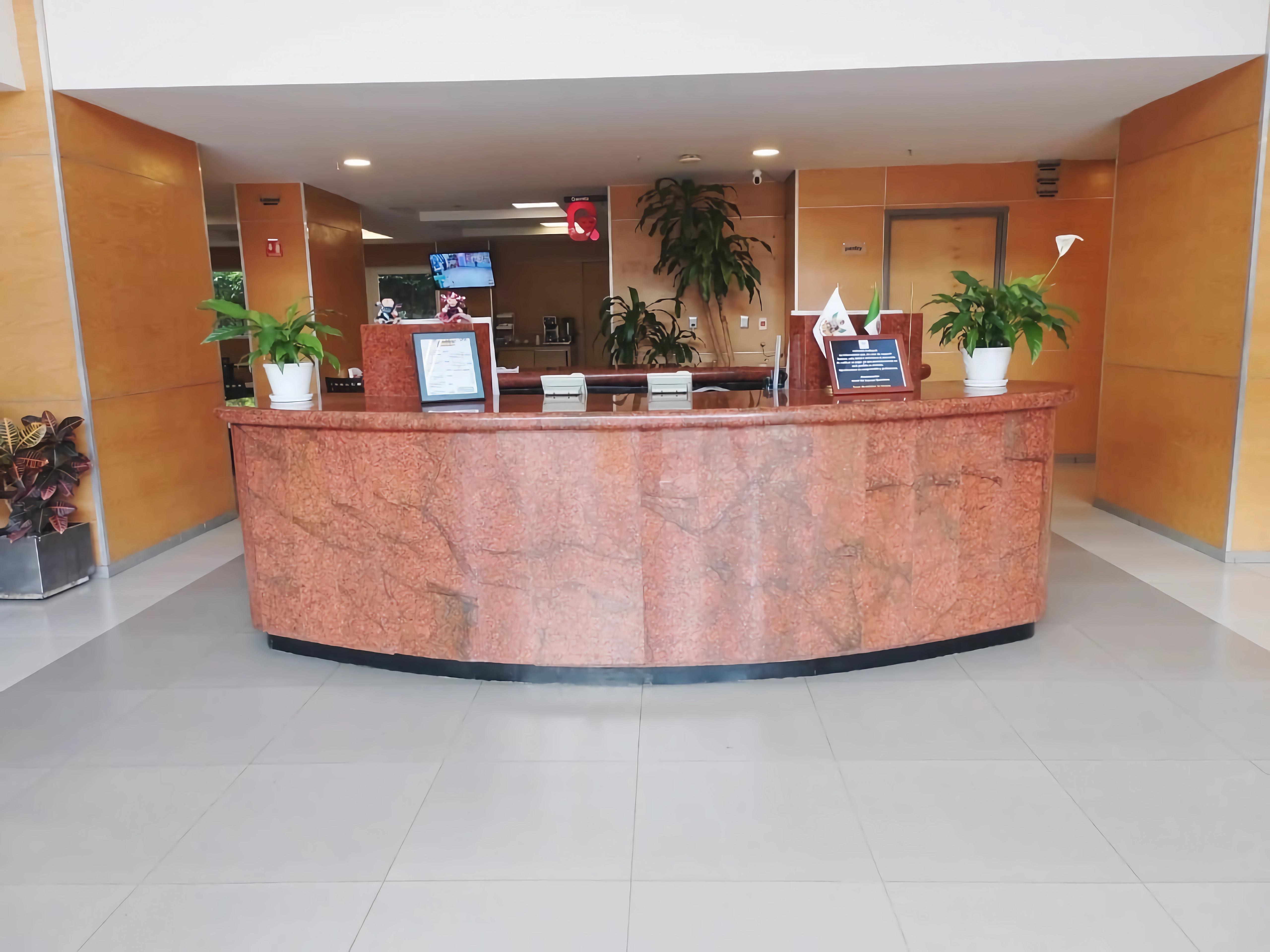 Vista Lobby Hotel VM Express Querétaro