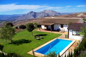 Alquiler Vacacional - Quiet rural house in the center of Andalusia with stunning views