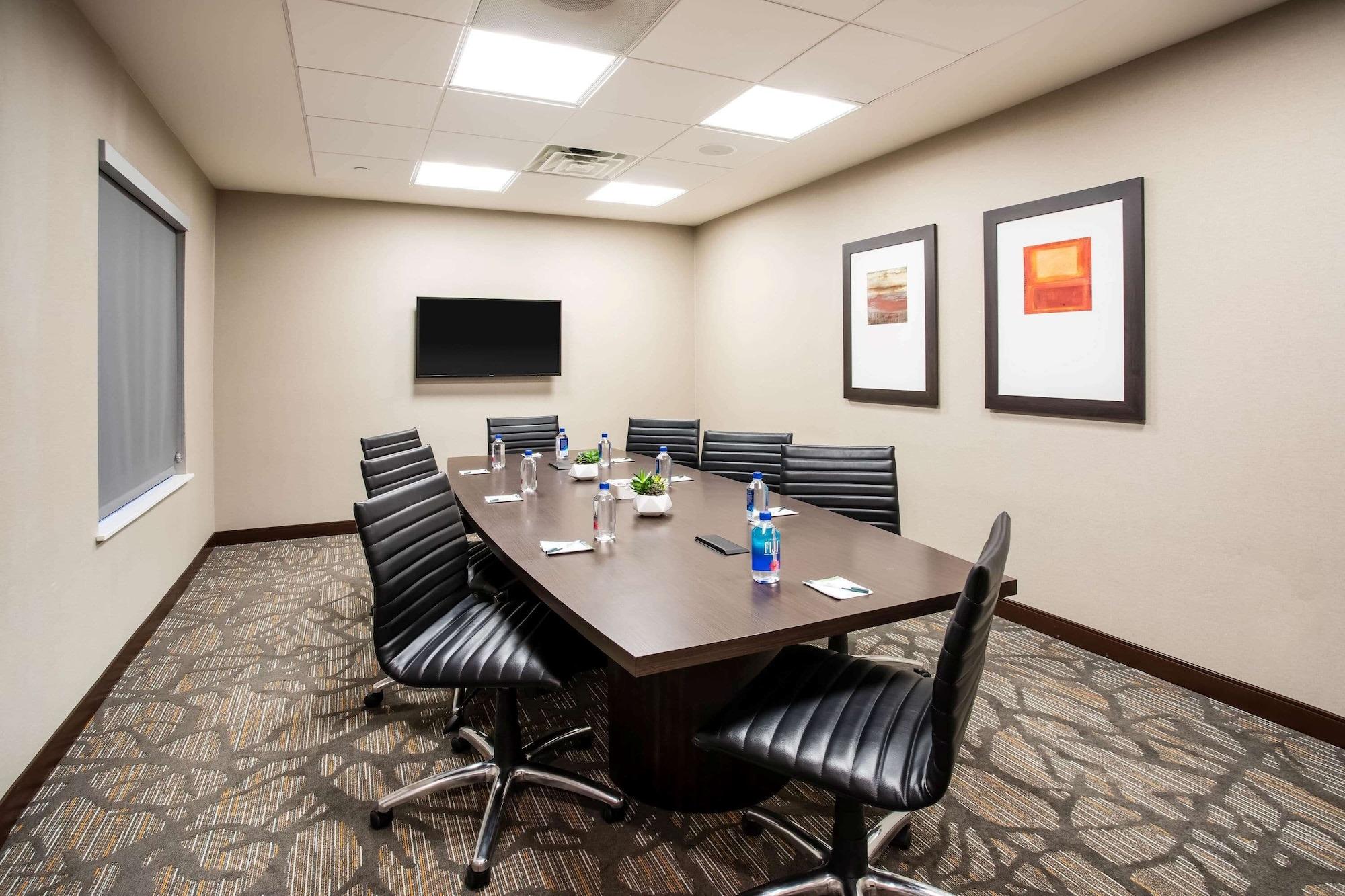 Sala de Reuniones Wingate by Wyndham Denver Airport