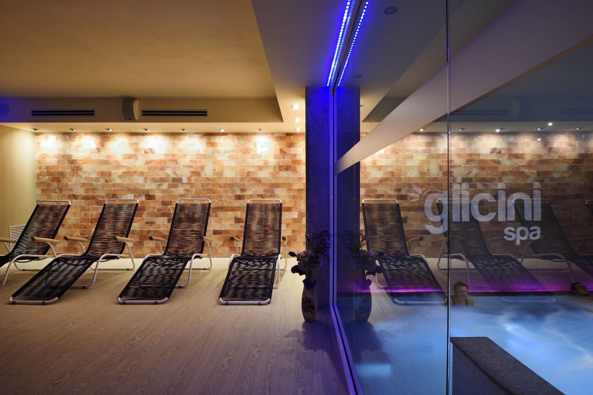 Instalaciones Recreativas Hotel Villa Glicini