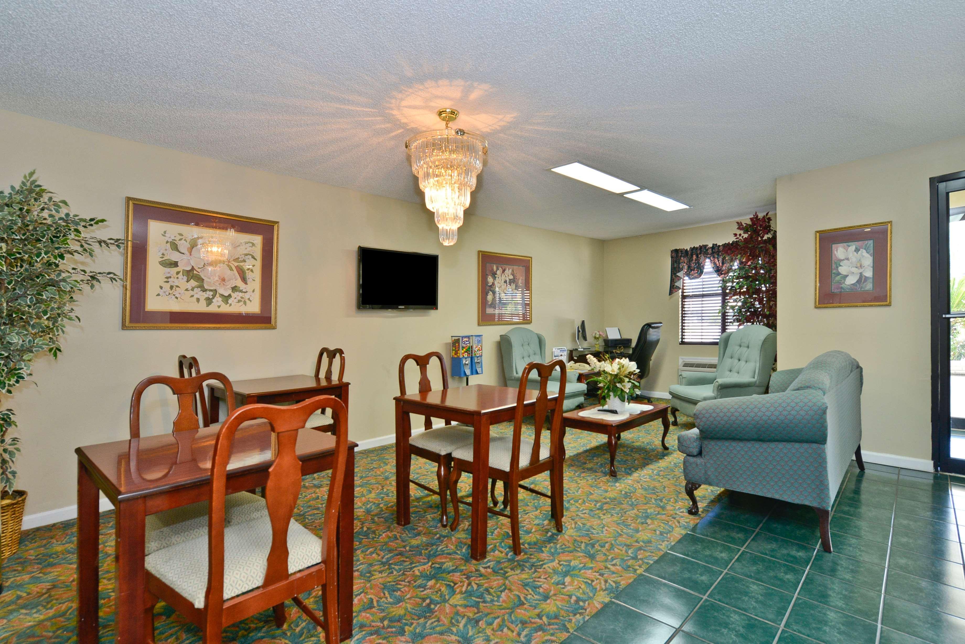Restaurant Americas Best Value Inn Hazlehurst, GA