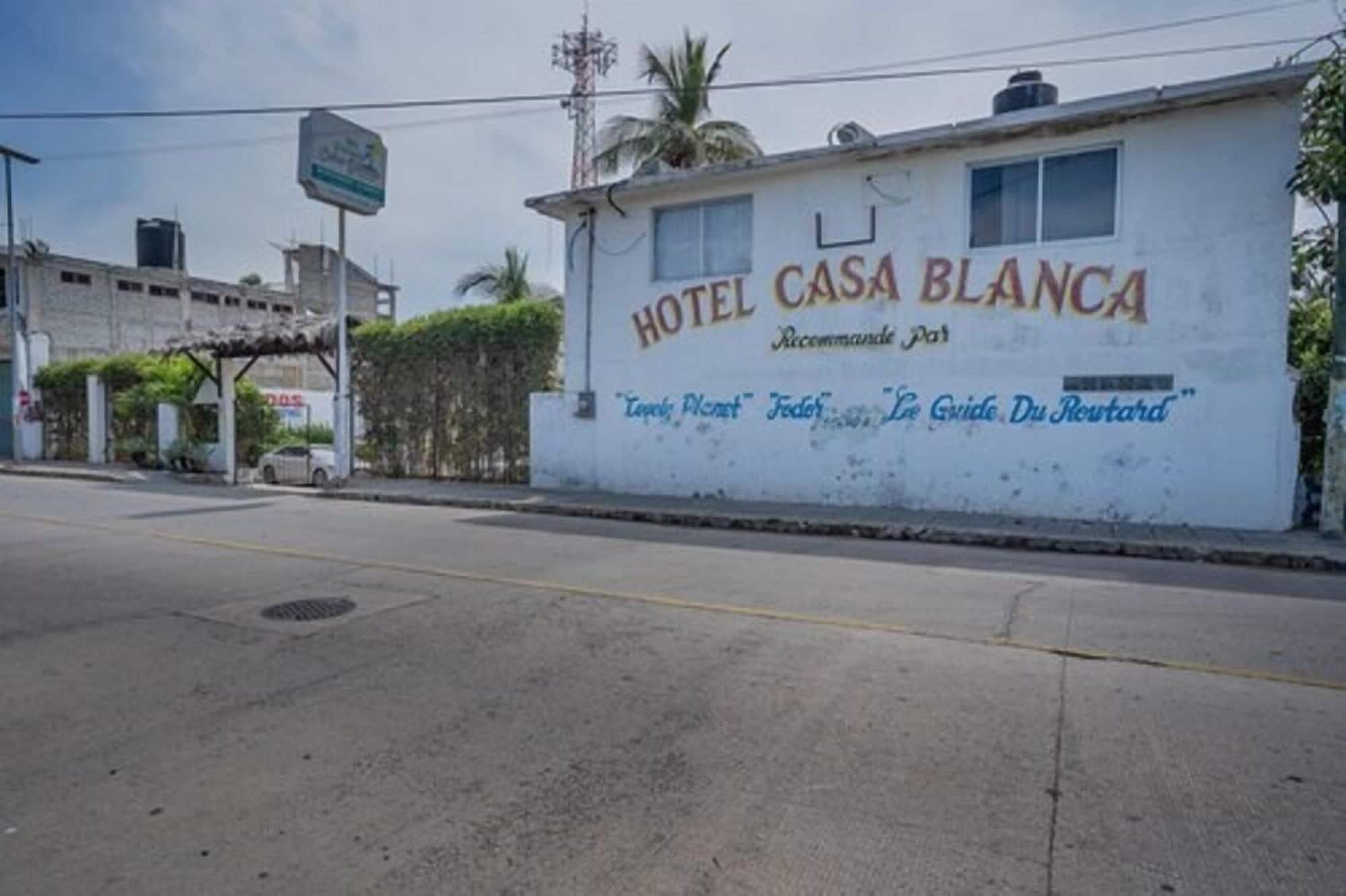 Vista Exterior Paraiso Casa Blanca