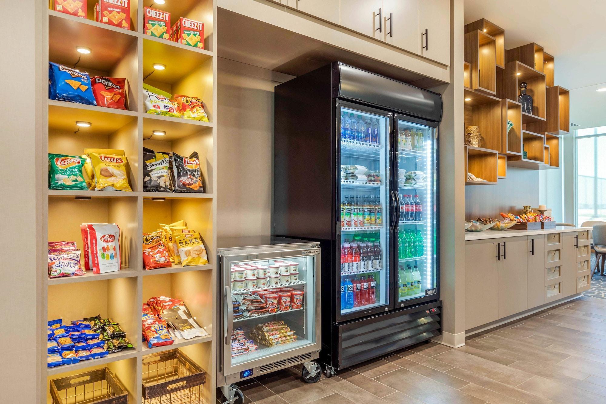 Restaurant Cambria Hotel Davenport Quad Cities