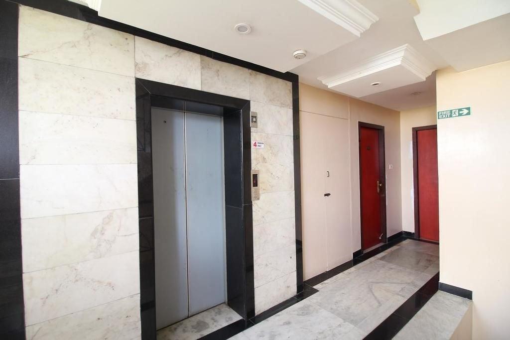 Varios Hotel Naveen