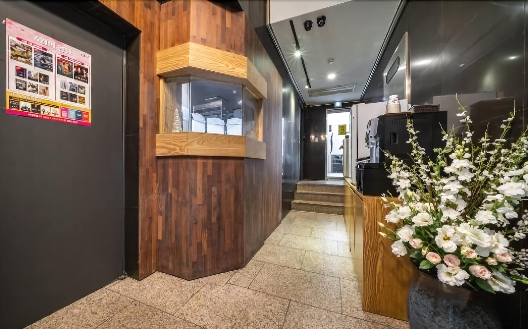 Vista Lobby Kazier MOTEL