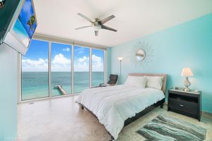 Alquiler Temporario - Balcony on the Ocean Picture Perfect