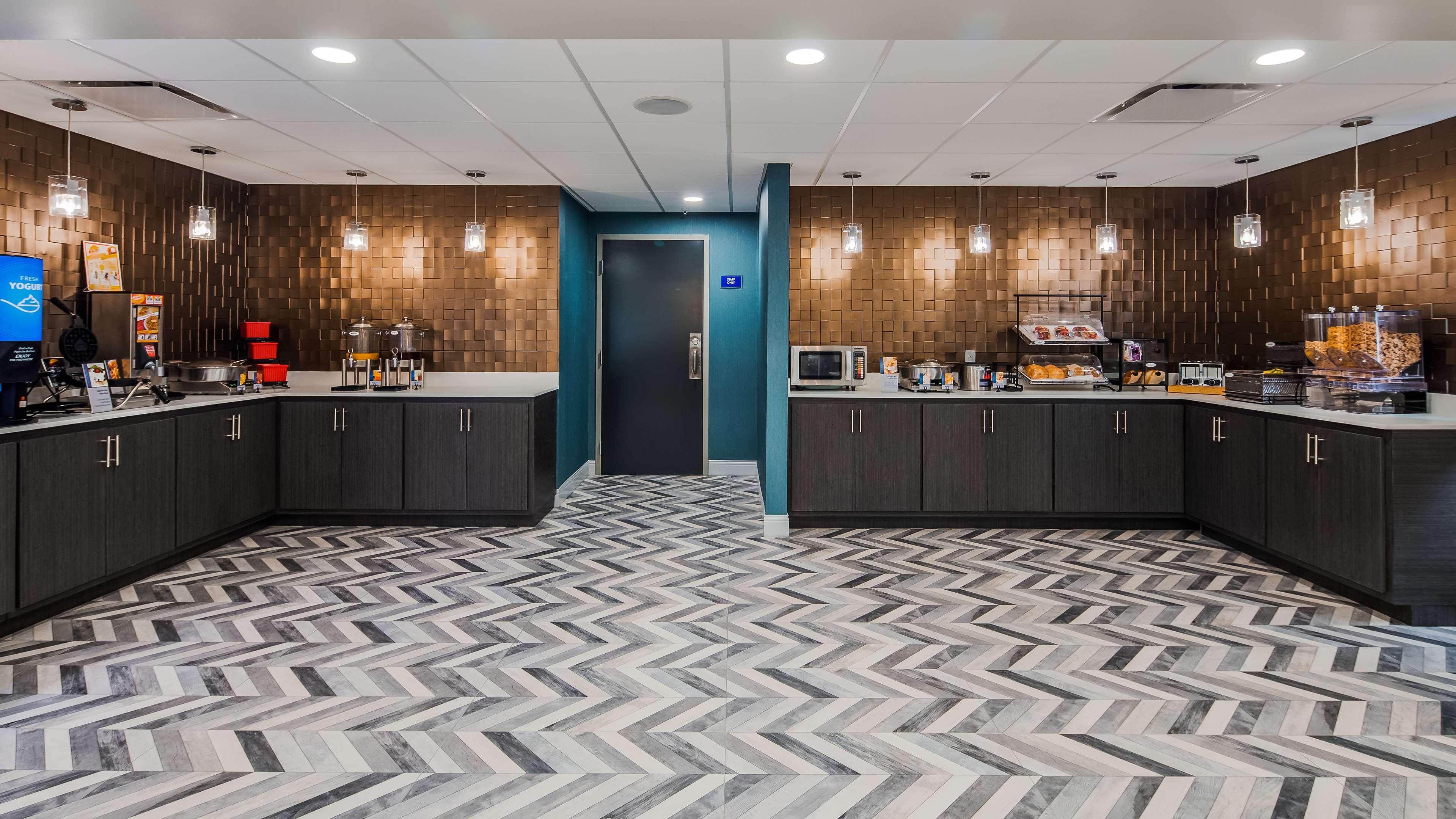 Restaurant Best Western Plus Bloomington East Hotel