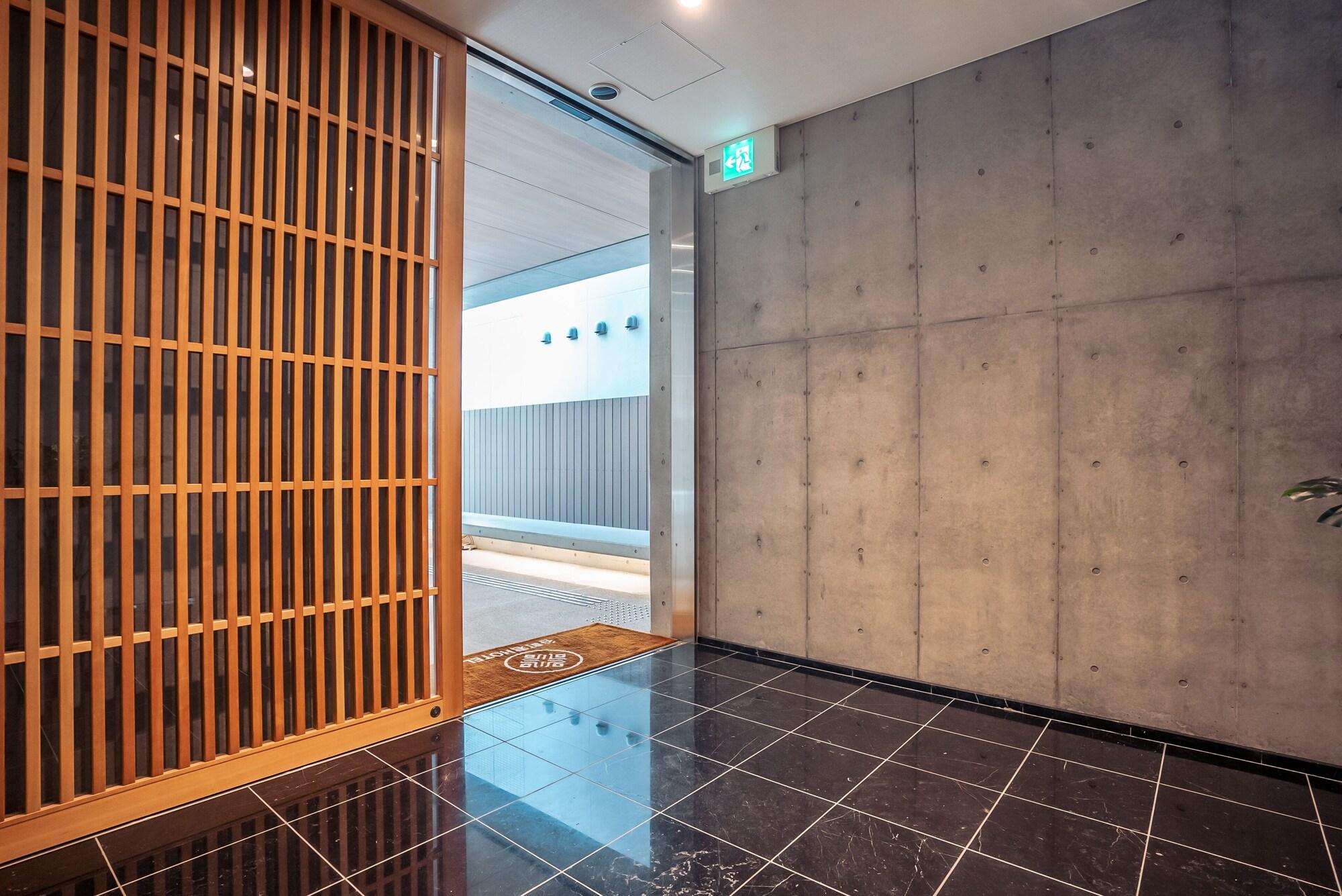 Vista Lobby Far East Village Hotel Osaka, Namba South