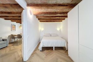 Alquiler Vacacional - Espectacular Apartamento Totalmente Equipado en el Centro de Barcelona!
