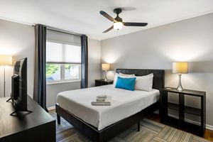 Alquiler Vacacional - Brookwood Courtyard by BCA Furnished Apt