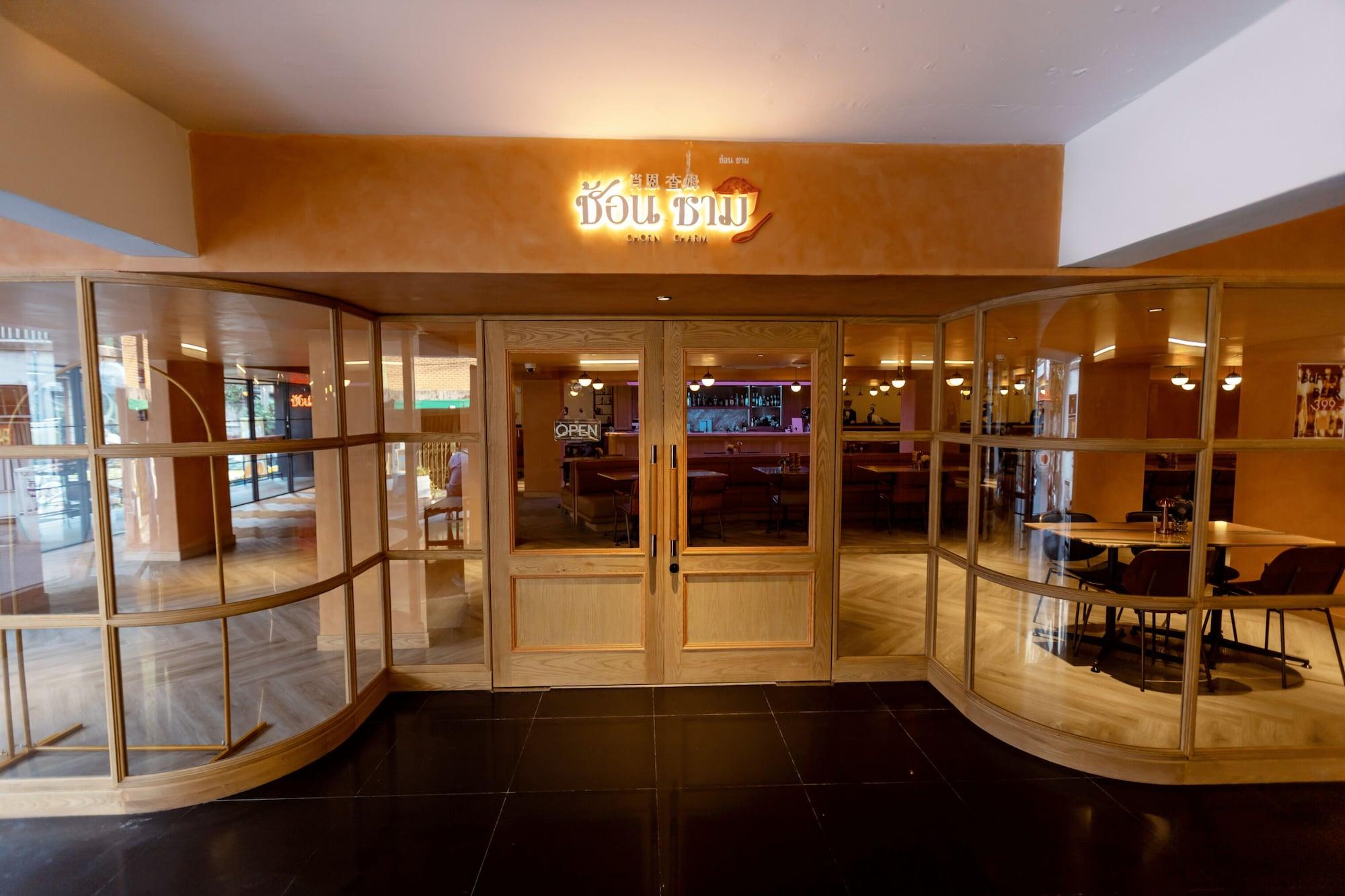 Varios Myhotel CMYK Ratchada