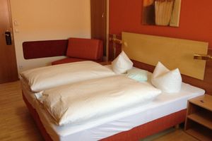 Alojamiento - Hotel Römer