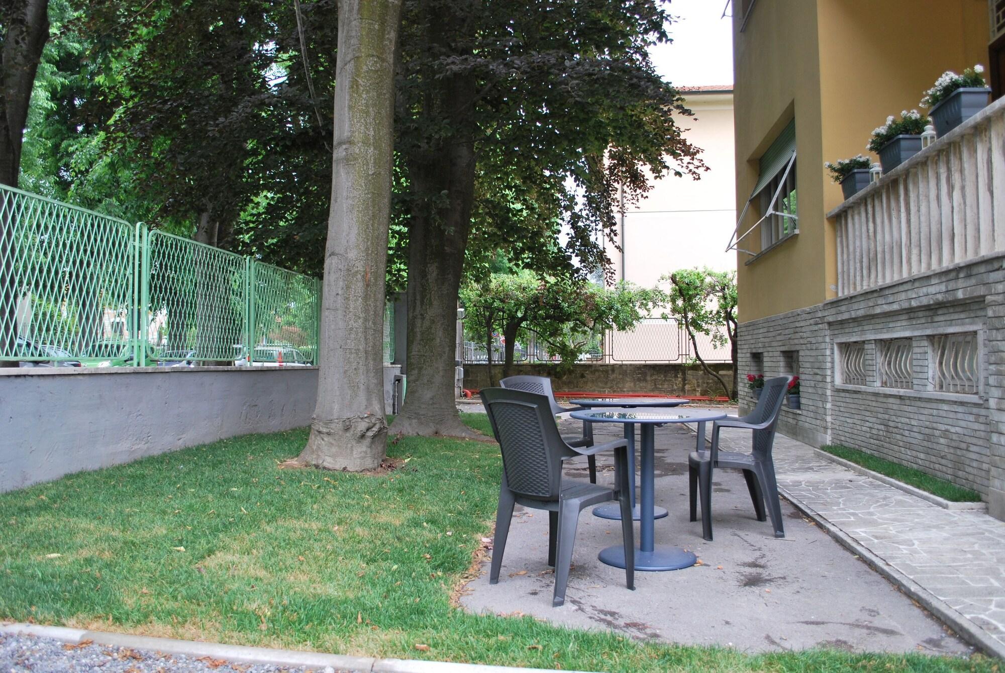 Varios Villa Catelli B&B