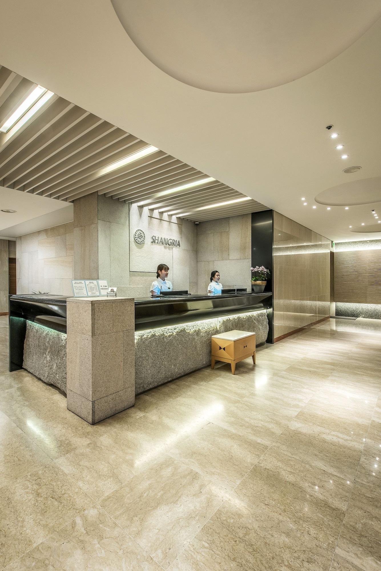 Vista Lobby Shangria Beach Tourist Hotel