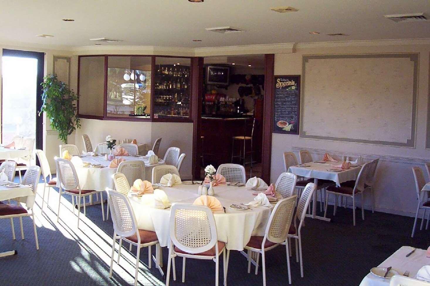 Restaurant WM Hotel Bankstown