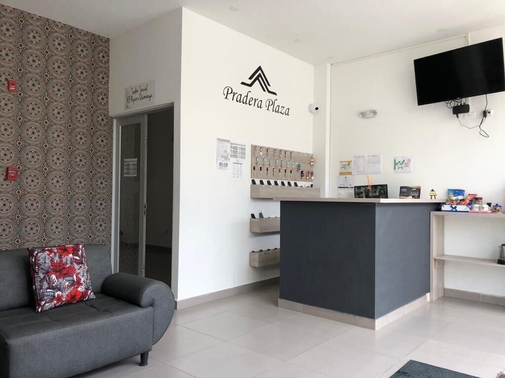 Varios Hotel Pradera Plaza