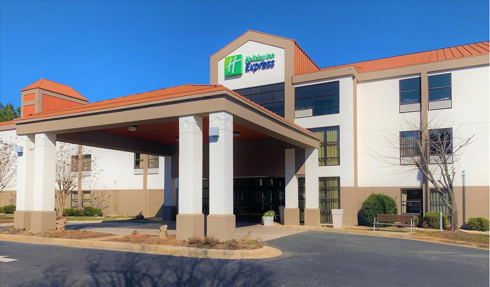 Vista Exterior Holiday Inn Express Hillsborough by IHG