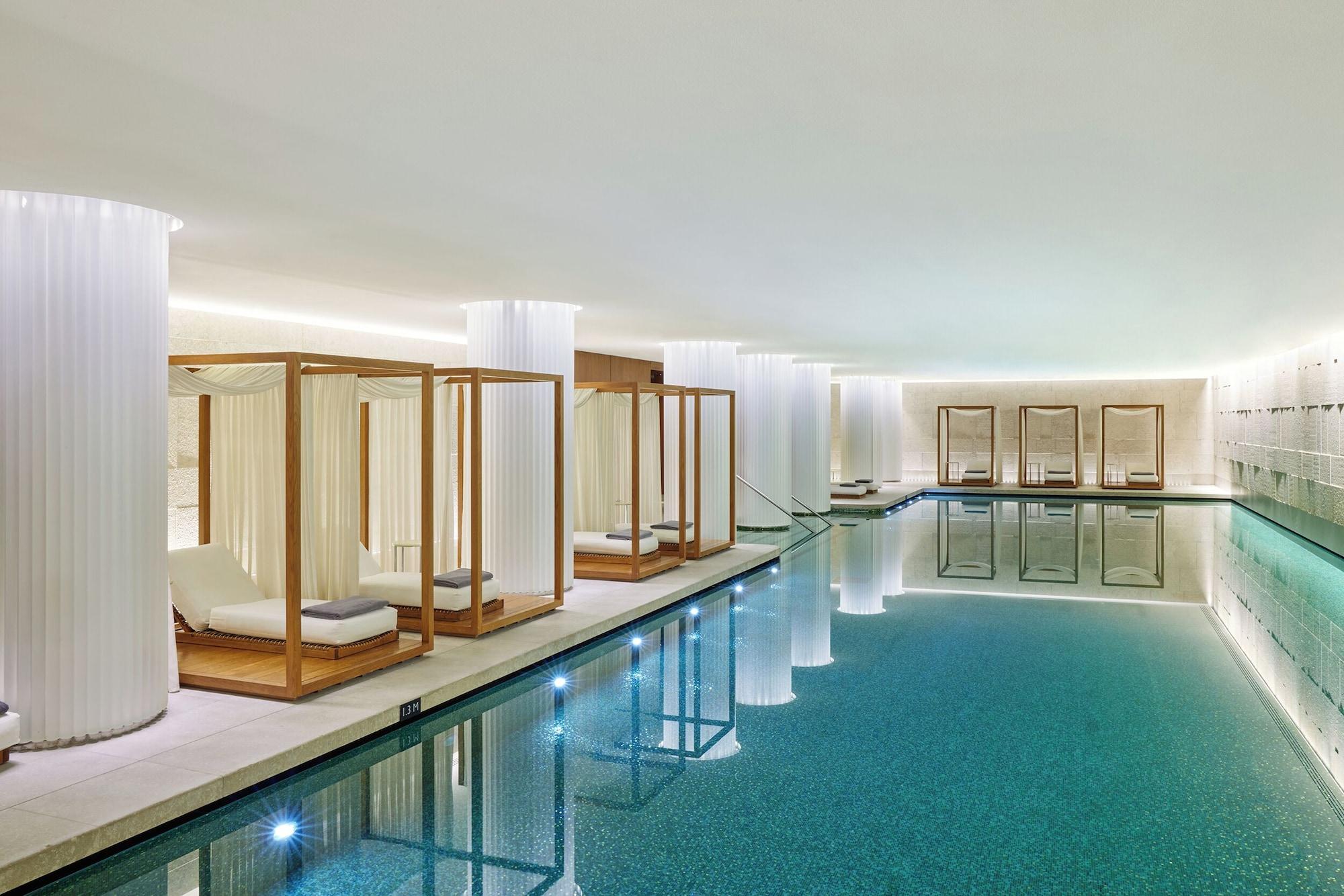 Vista Piscina Bvlgari Hotel London