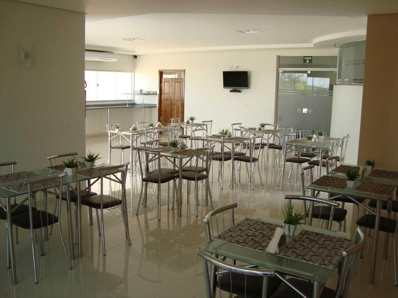 Restaurant Executive Hotel
