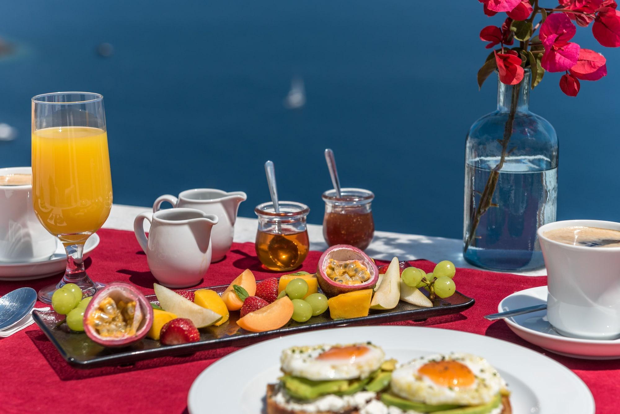 Restaurant Chelidonia Traditional Villas