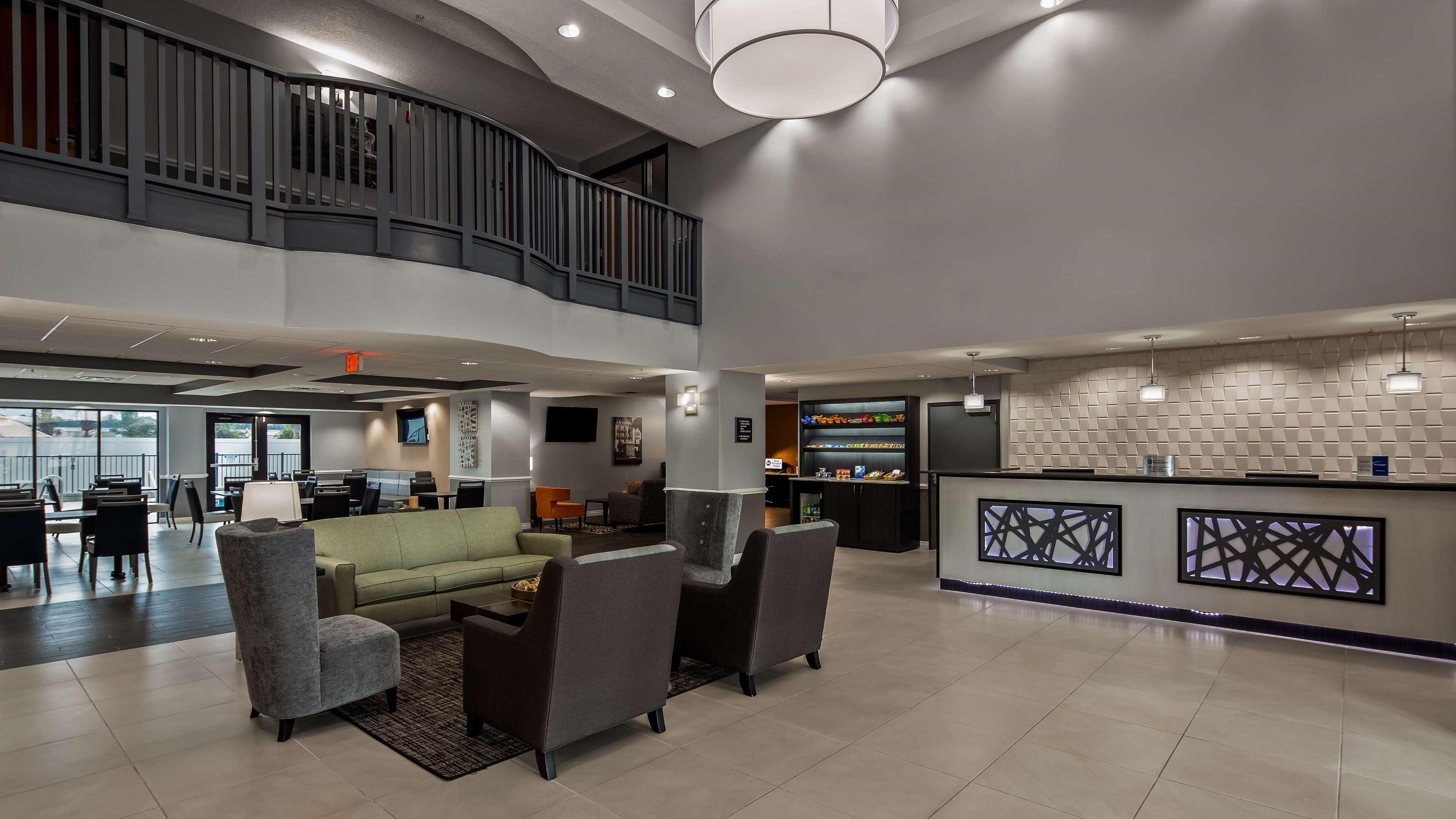 Vista Lobby Best Western Plus St. Augustine I-95