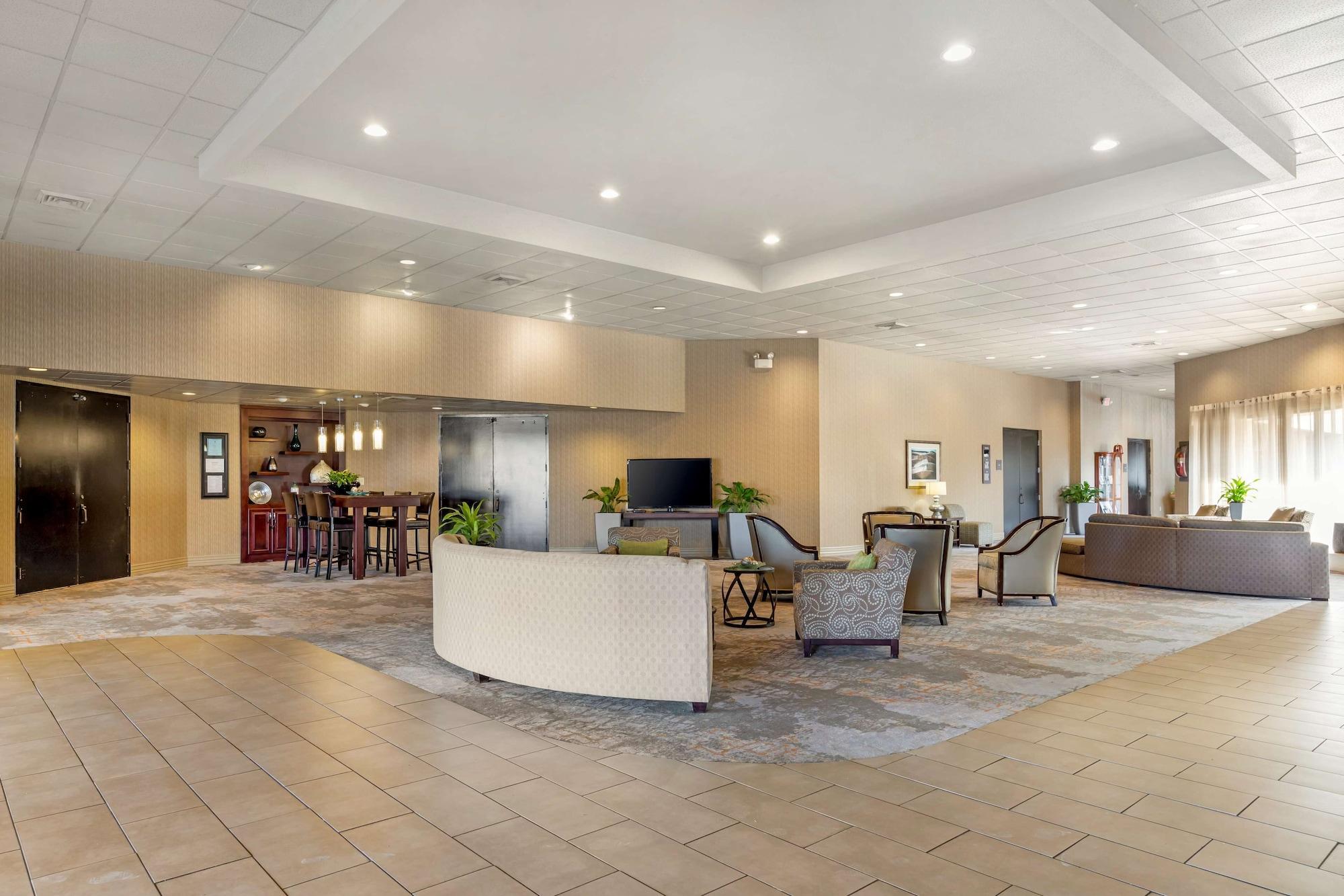Vista Lobby Best Western Plus Madison-Huntsville Hotel