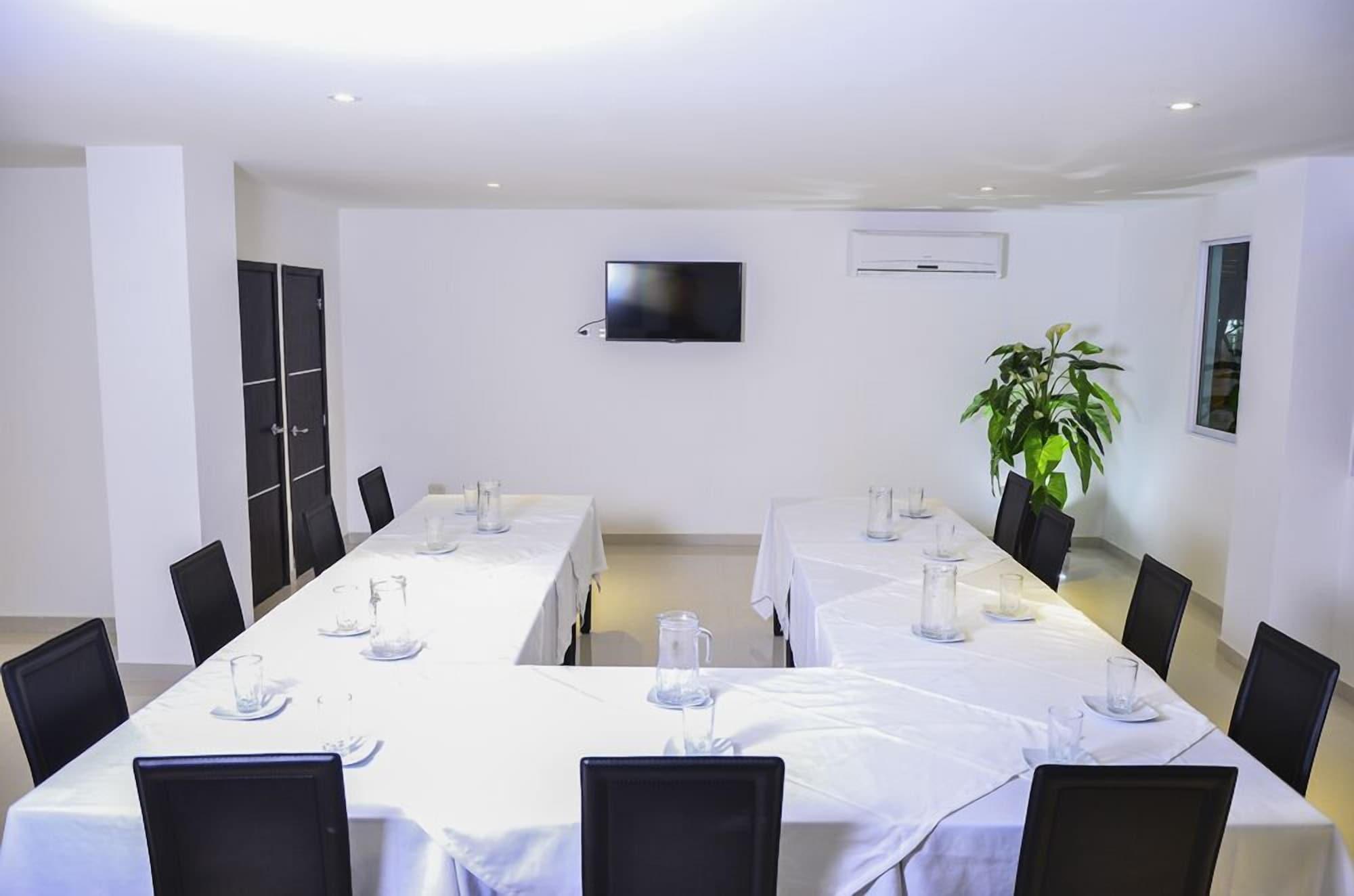 Sala de Reuniones Hotel Aquarella Del Mar