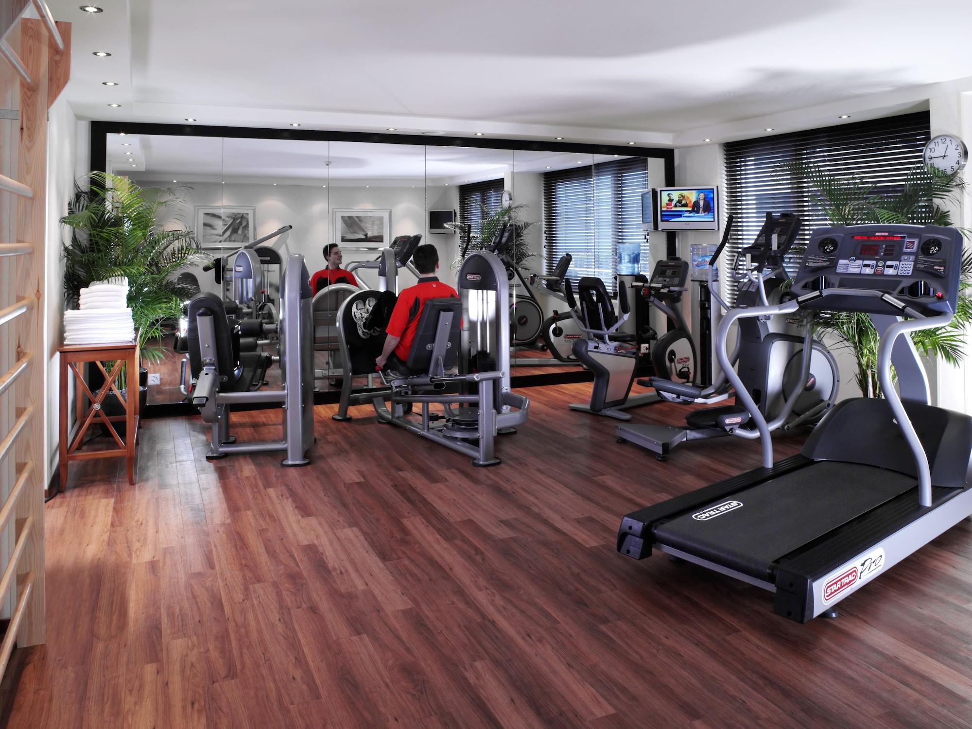 Gimnasio Courtyard by Marriott Zurich North