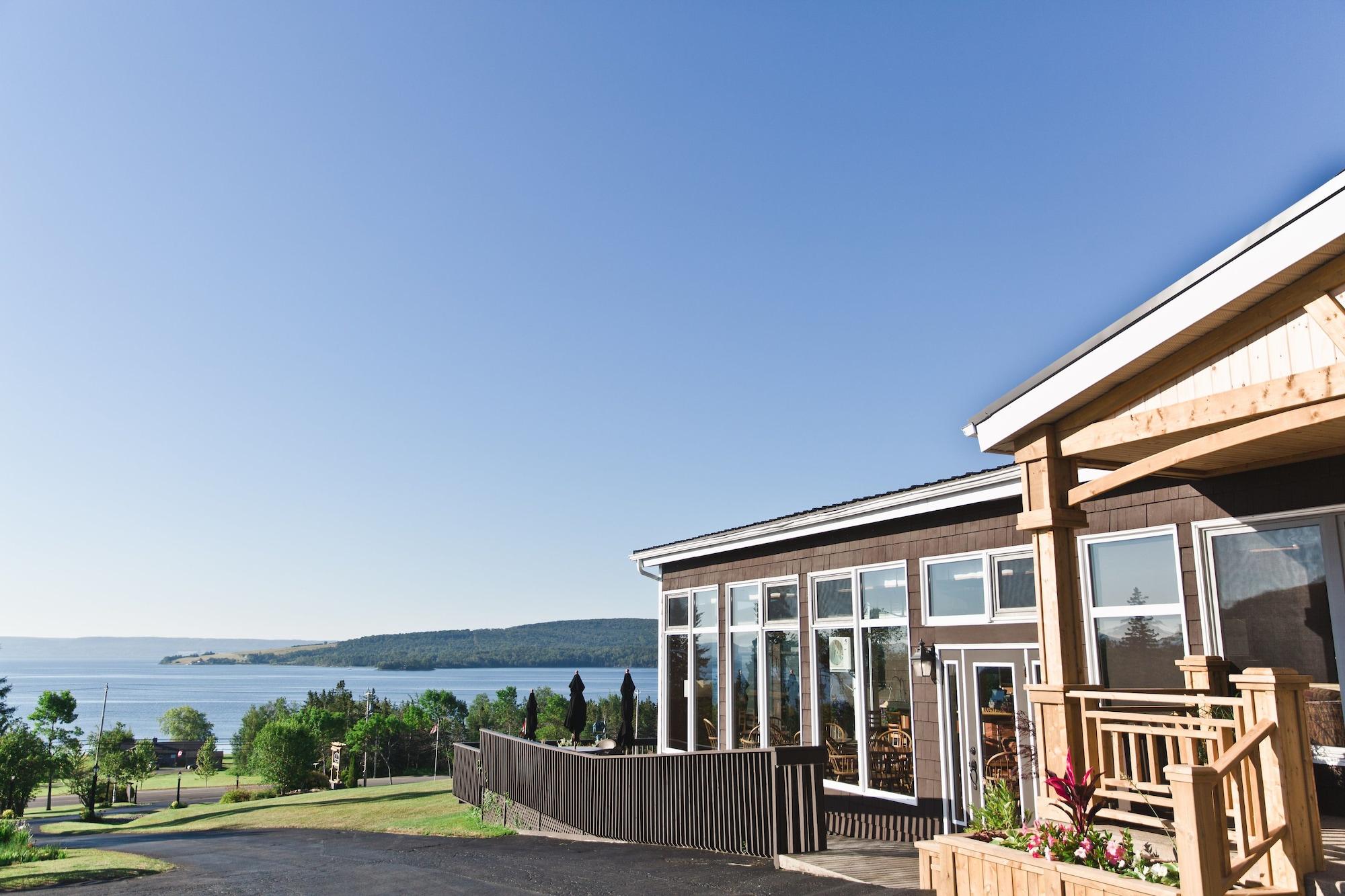 Vista Exterior Silver Dart Lodge