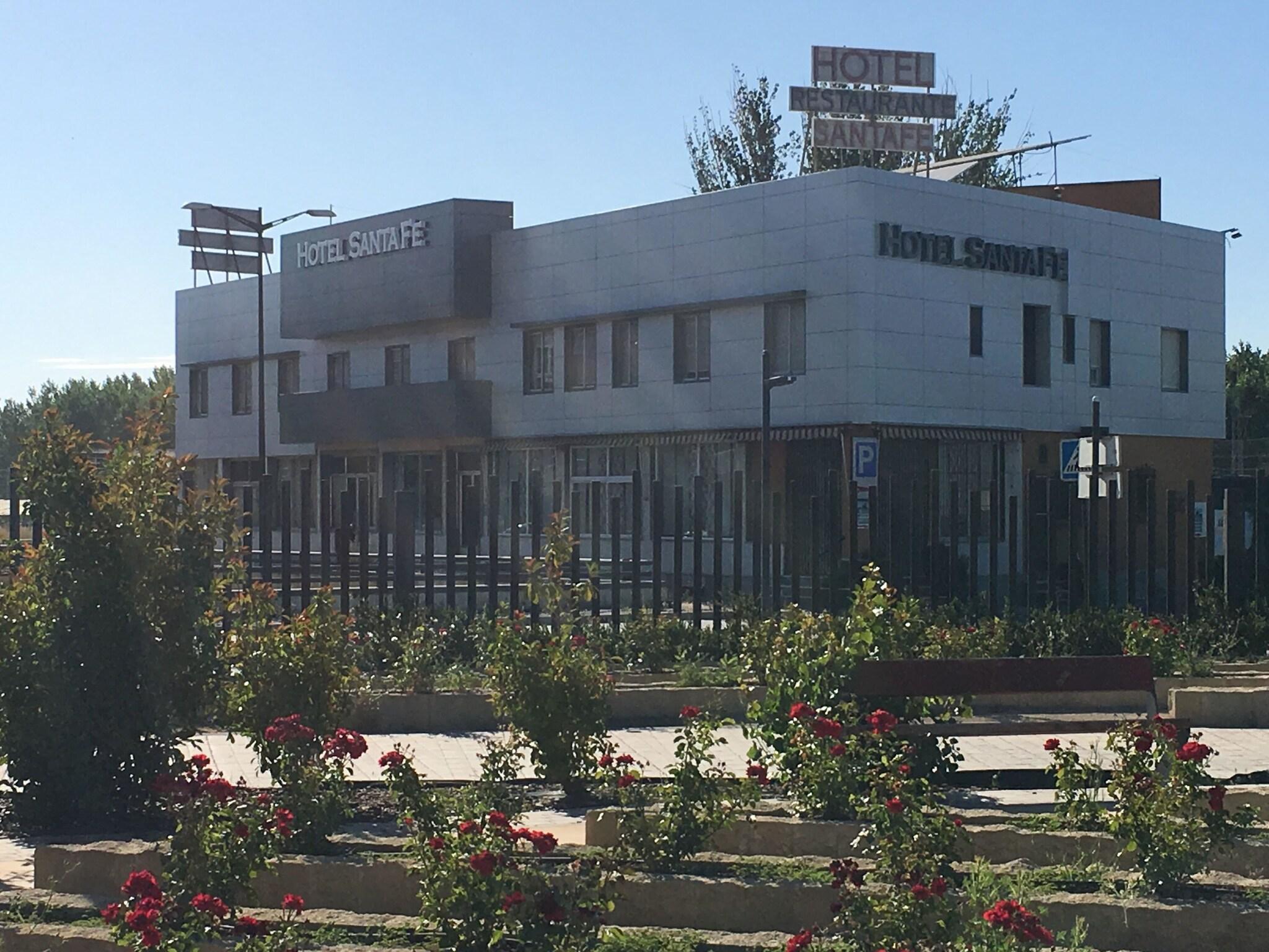 Vista Exterior Hotel Santa Fe