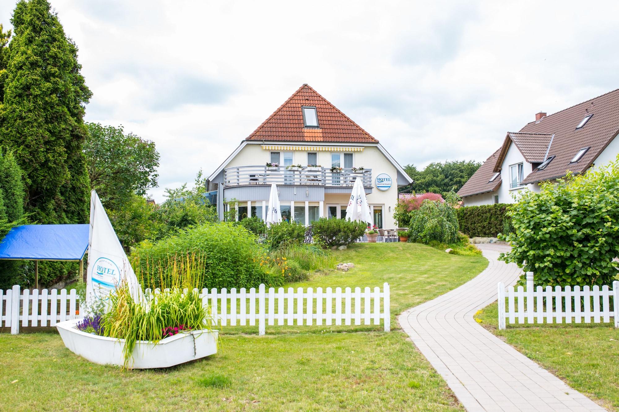Vista Exterior Hotel am Fleesensee