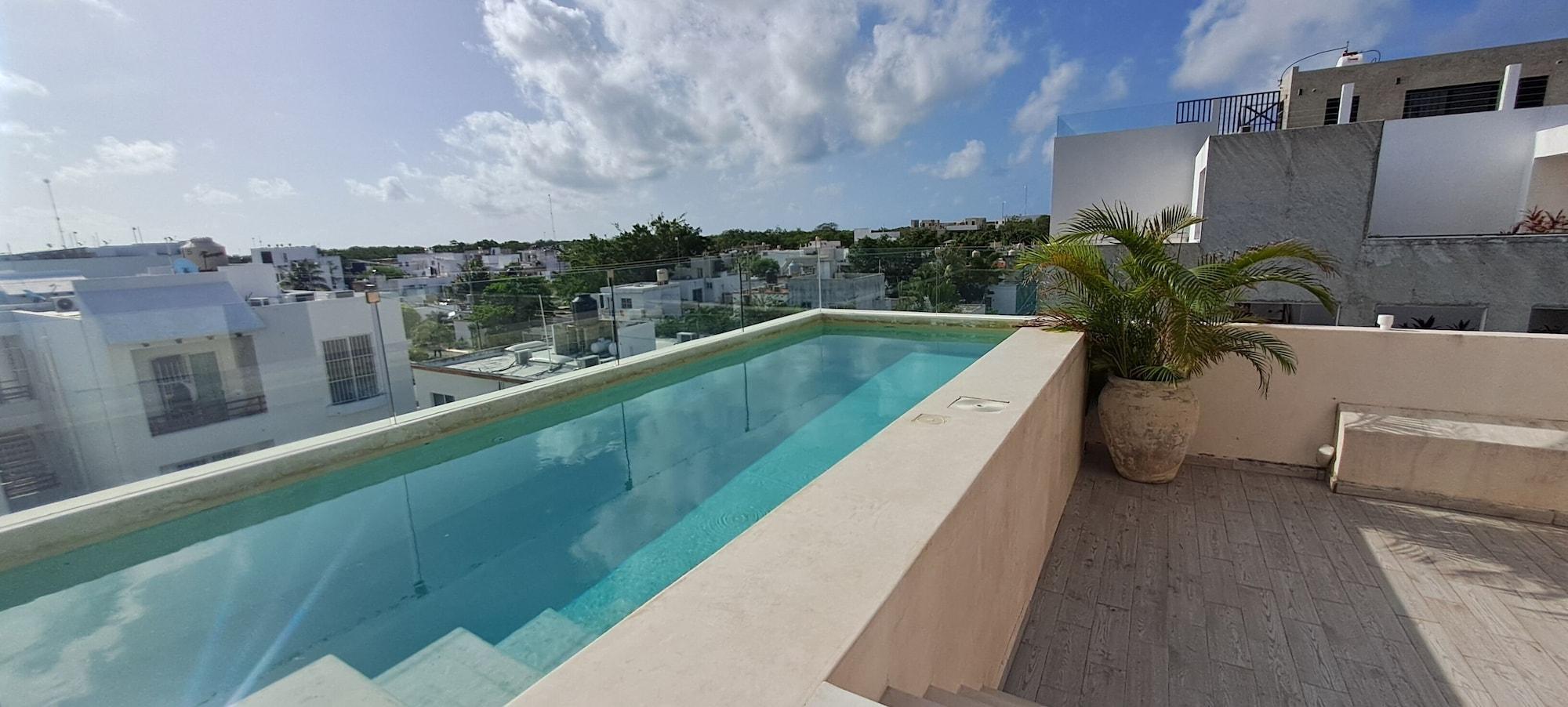 Varios Villas Tulum