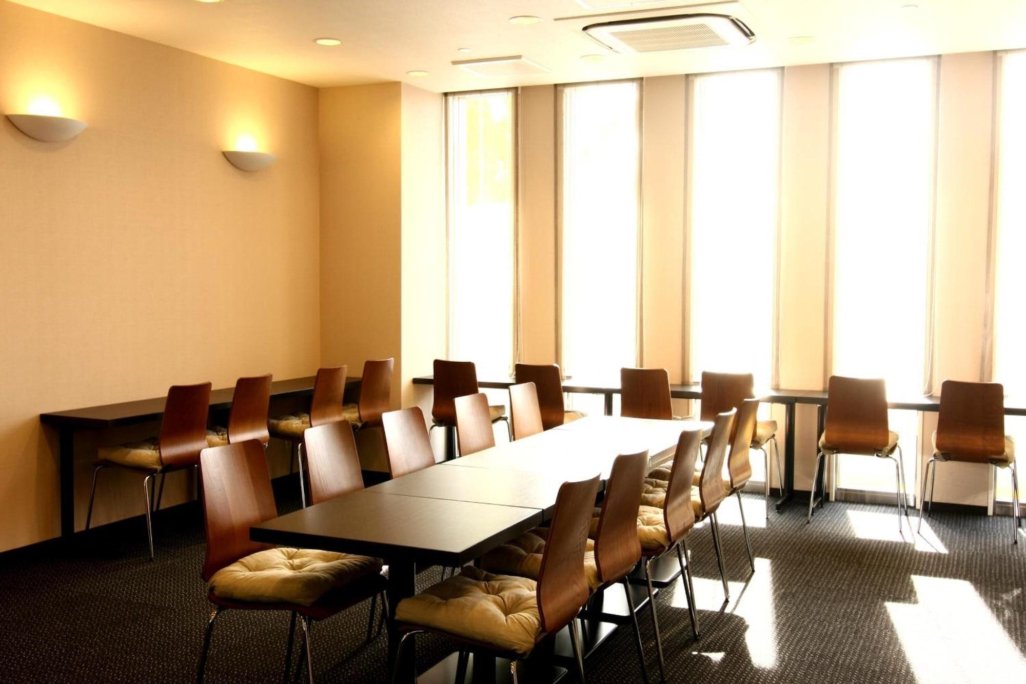Sala de Reuniones Hotel Crown Hills Kimitsu
