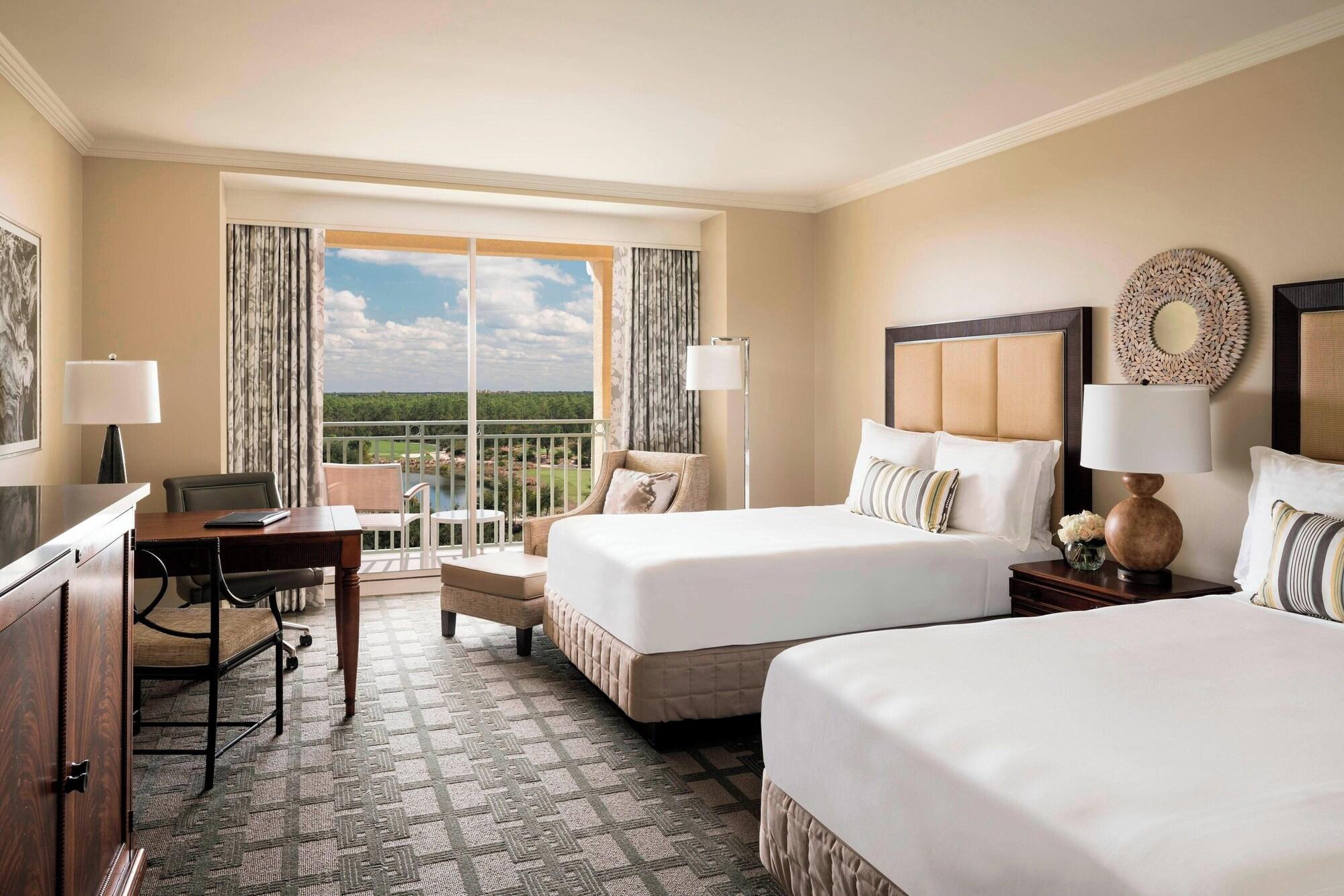 Habitación The Ritz-Carlton Naples, Tiburón