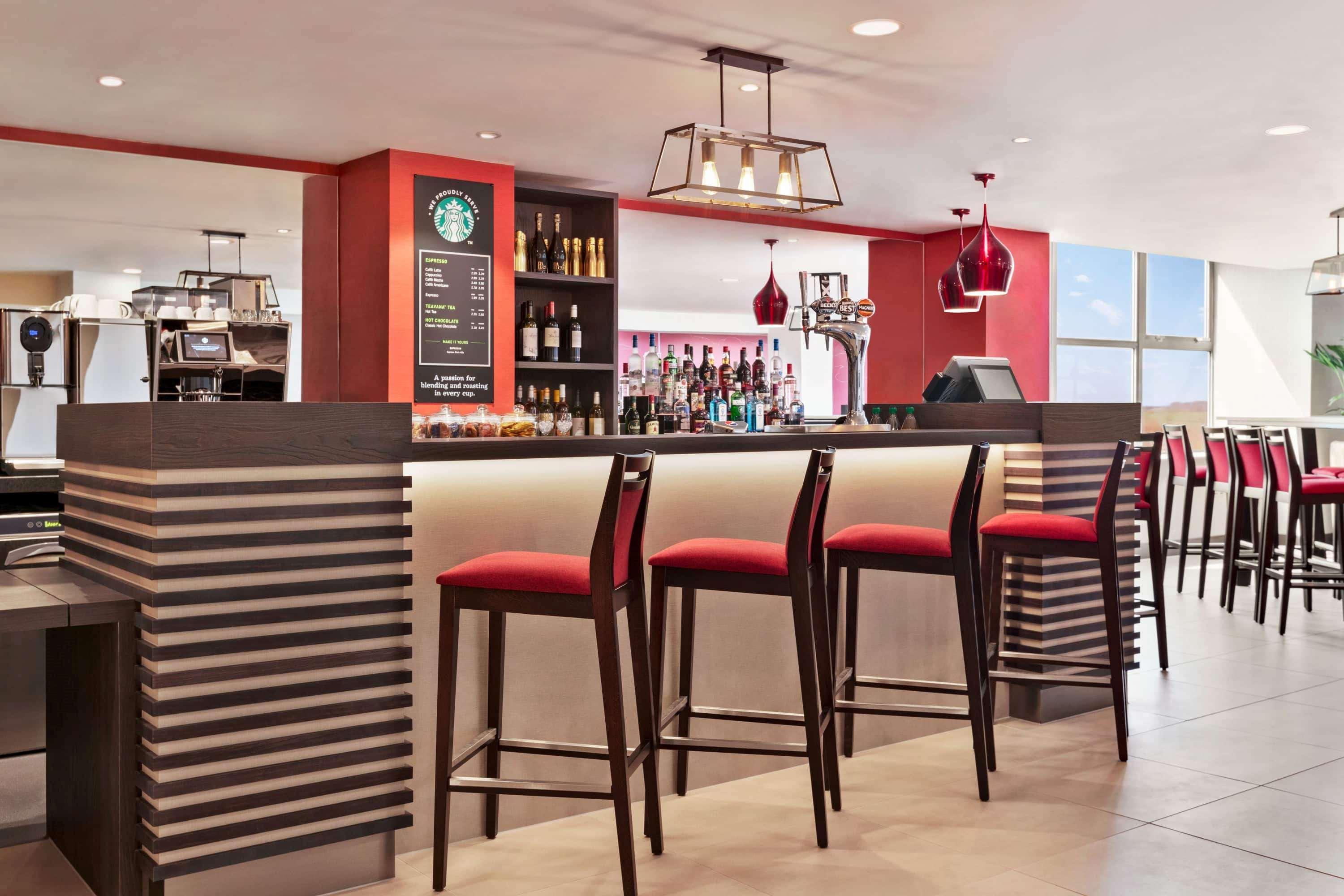 Bar/Salón Ramada By Wyndham East Kilbride