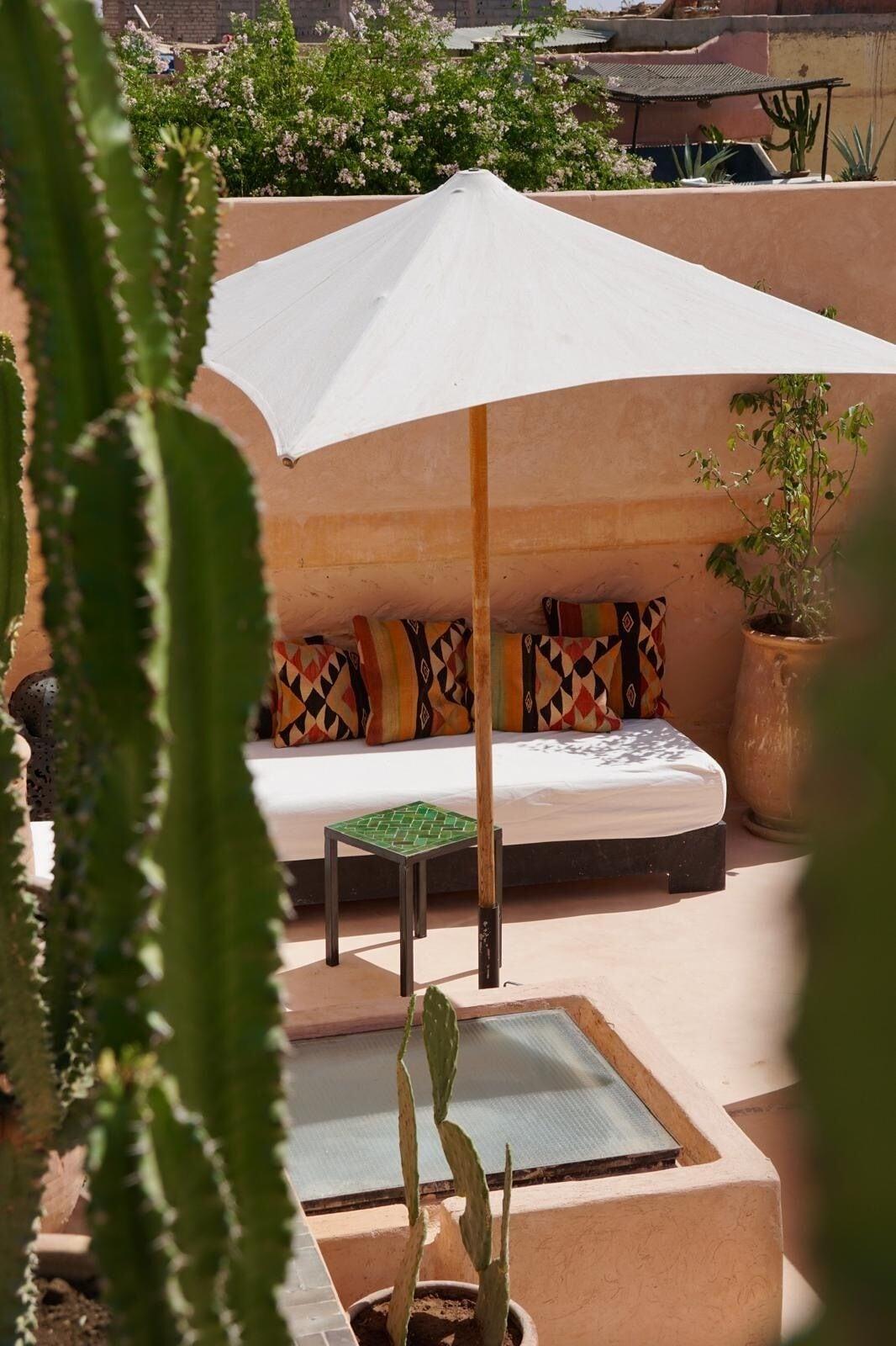 Comodidades del Alojamiento Riad Tzarra