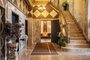 Alquiler Vacacional - Cozy Deluxe King room in fabulous Niagara Falls with fitness center ,free WiFi