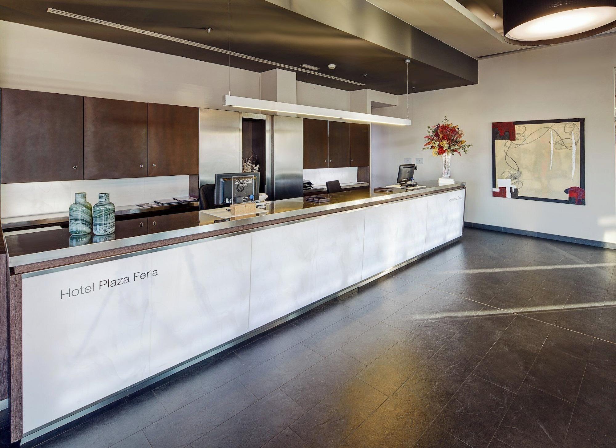 Vista Lobby Sercotel Plaza Feria