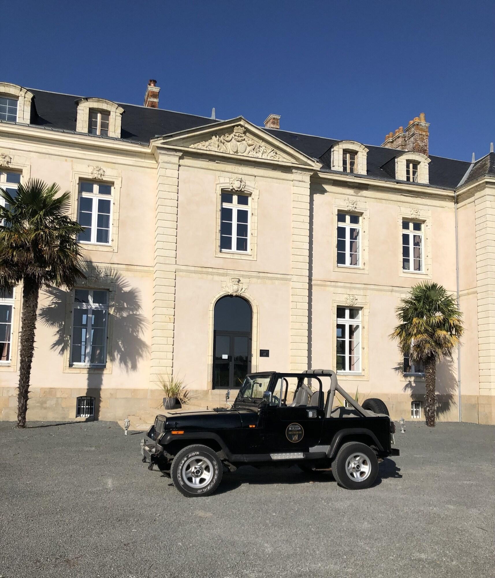Vista Exterior Château des Marais