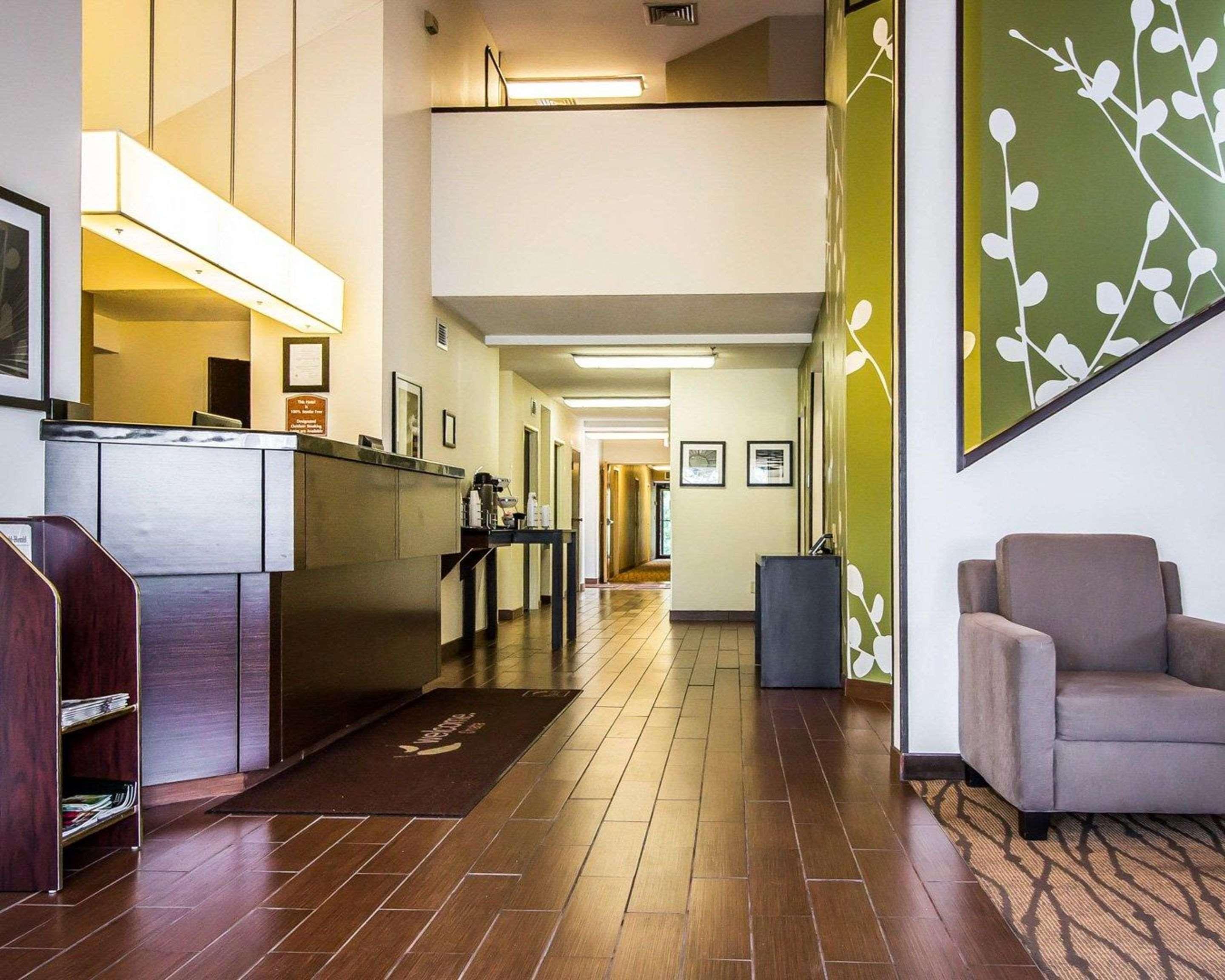 Vista Lobby Sleep Inn & Suites Omaha Airport