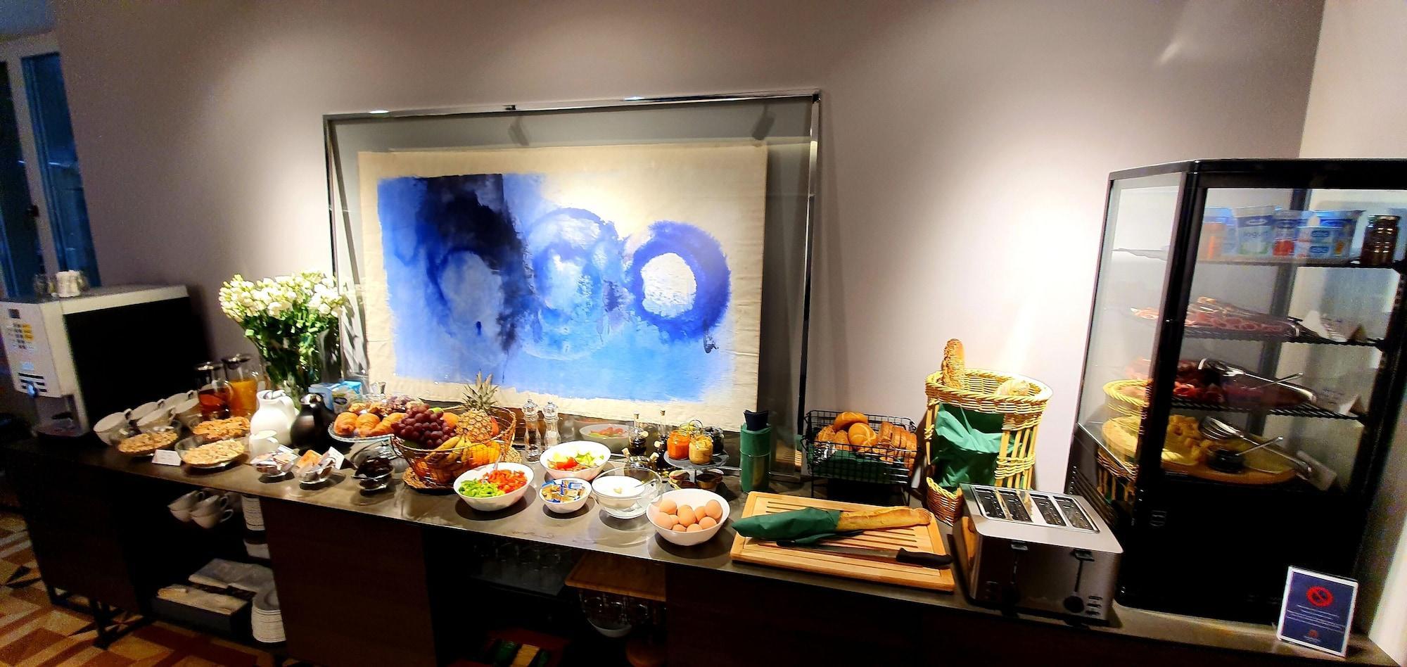 Restaurant Manda Heritage Hotel