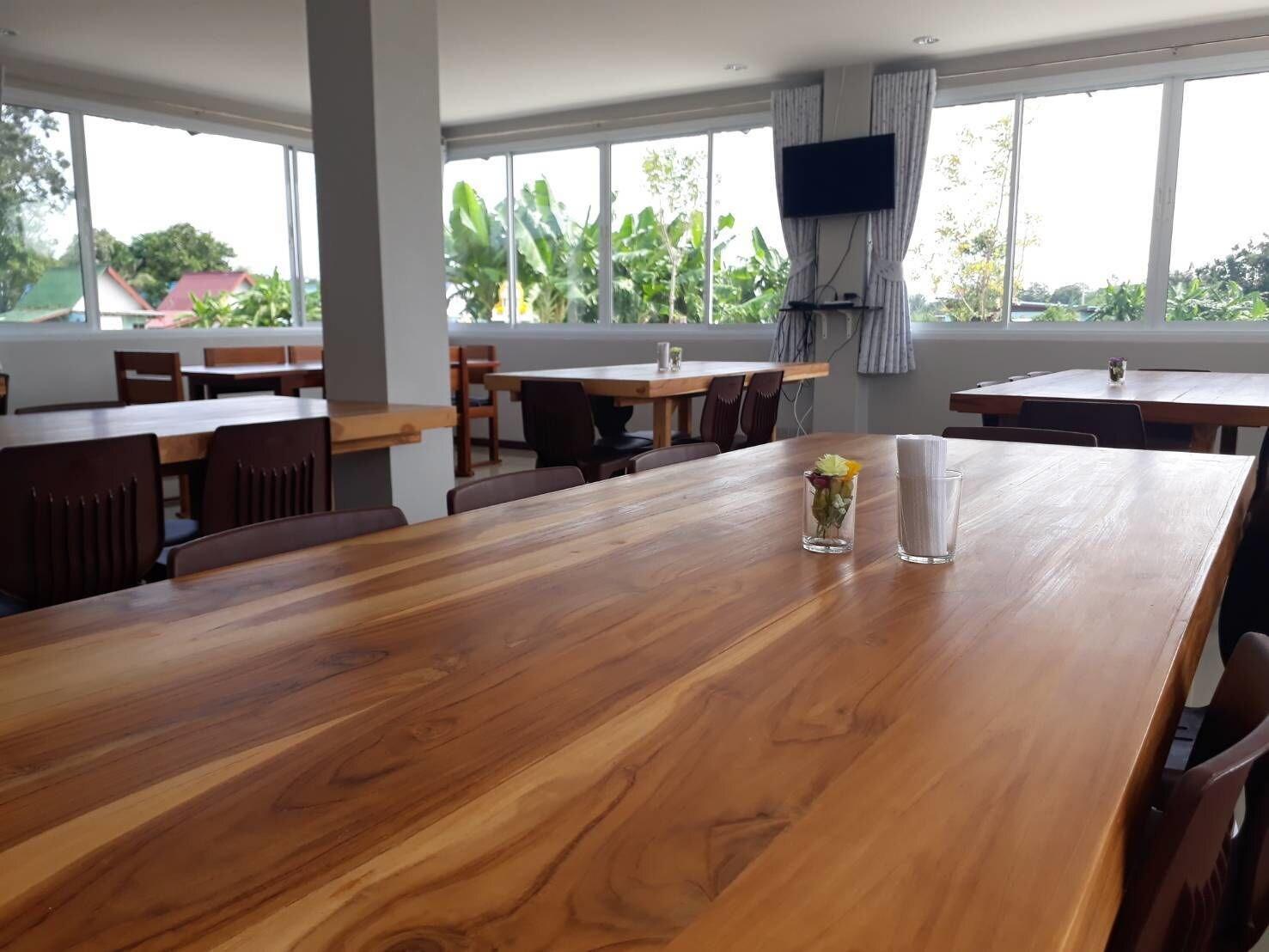 Restaurant Golden Teak Ville