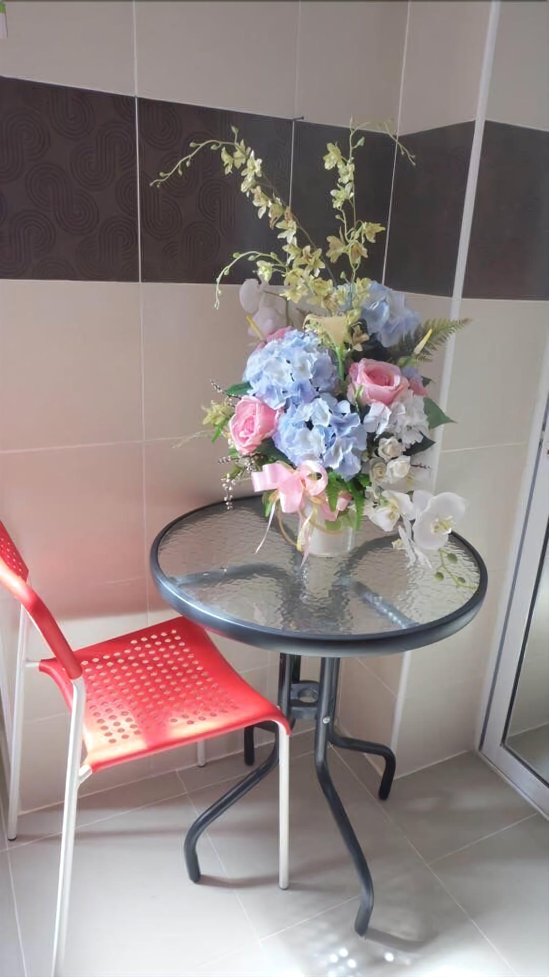 Set de Habitación Dhanakarn D4