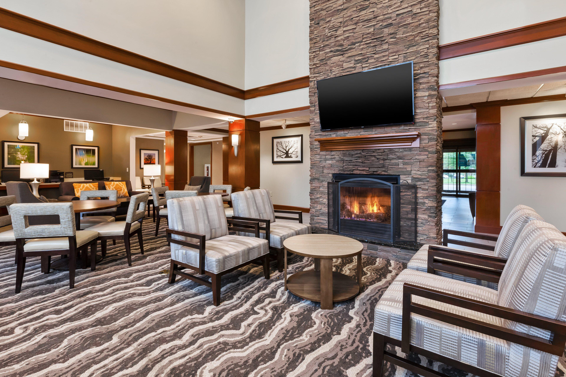 Vista Lobby Staybridge Suites Kalamazoo by IHG