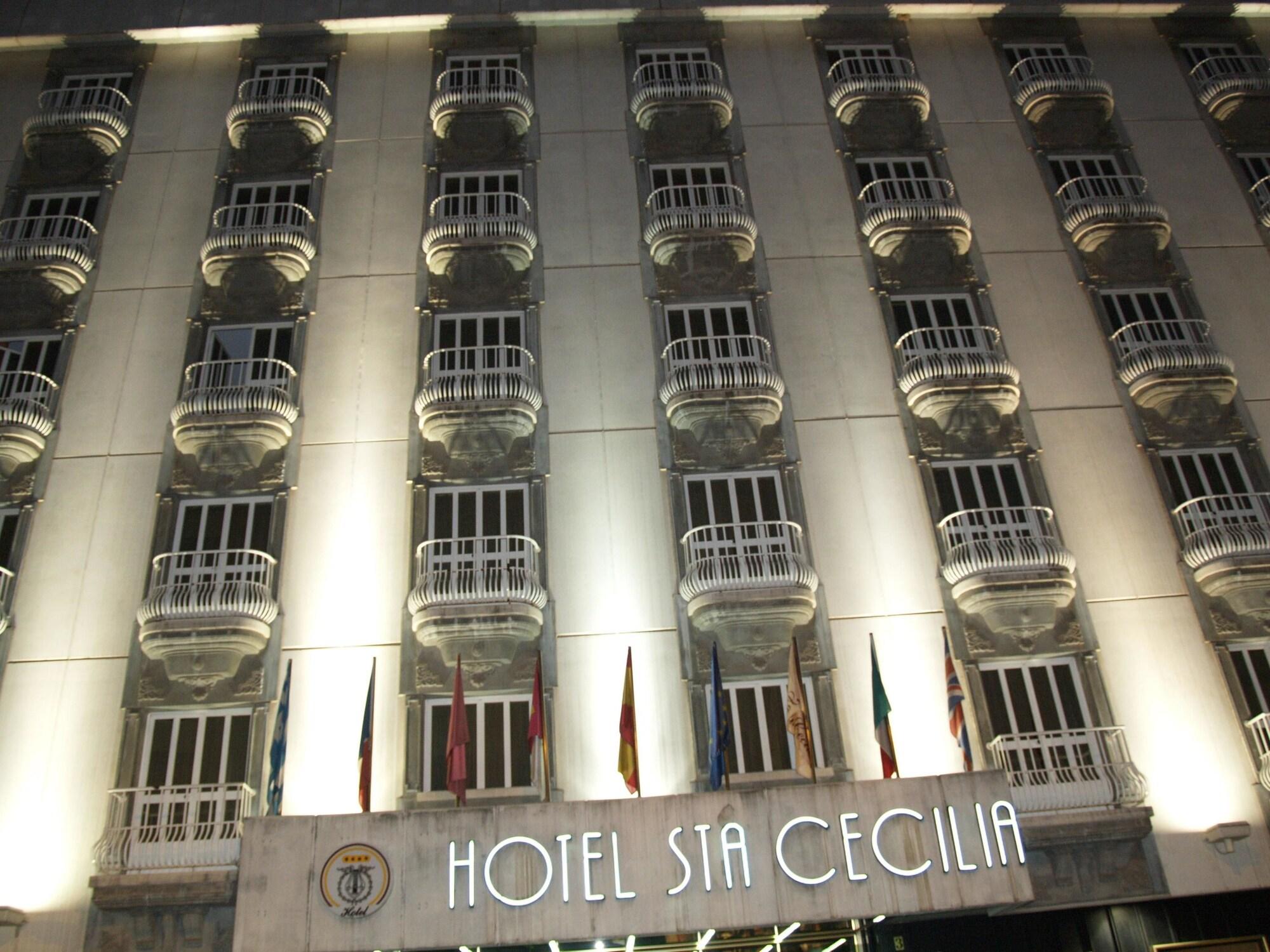 Vista Exterior Hotel Santa Cecilia