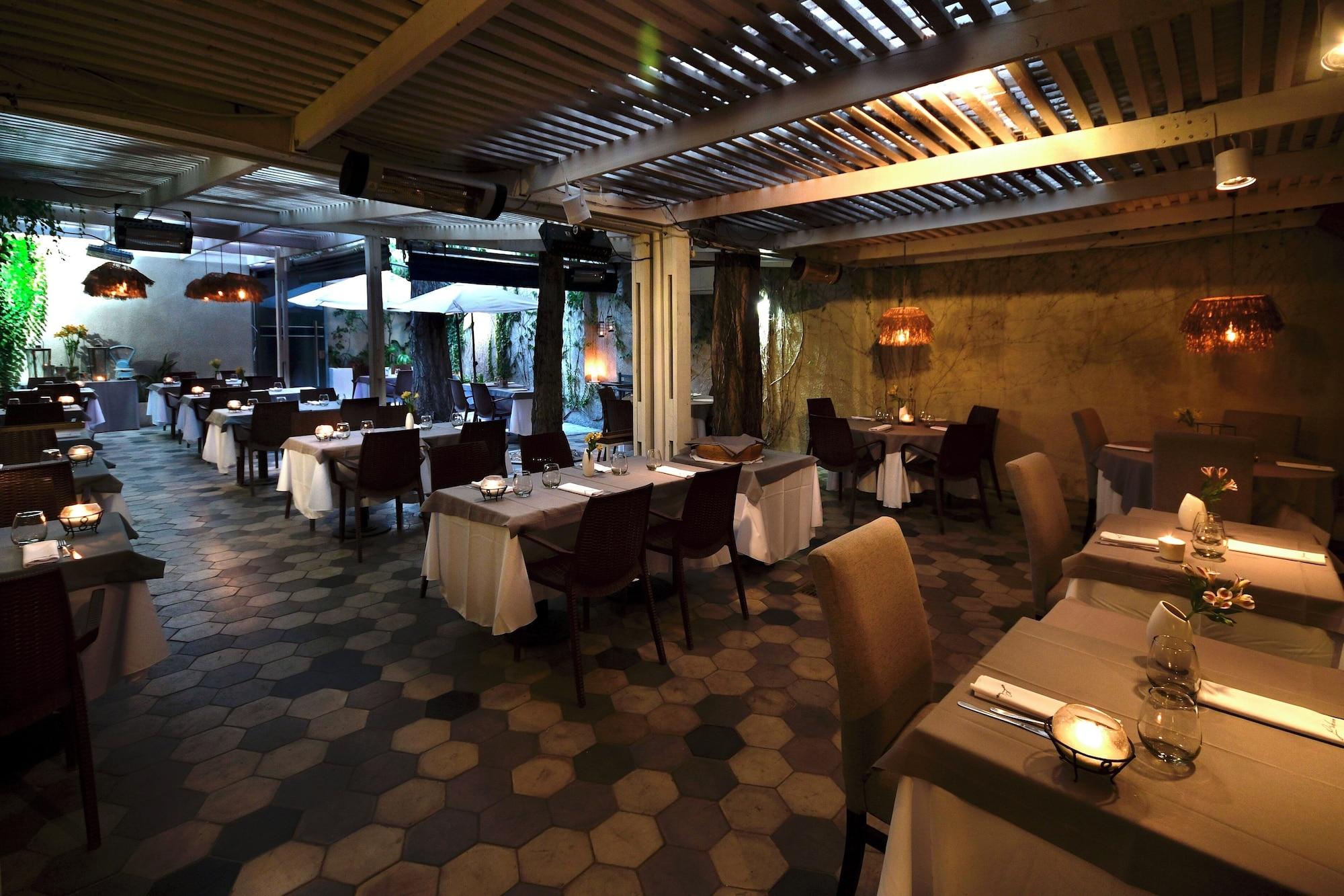 Restaurant H5063