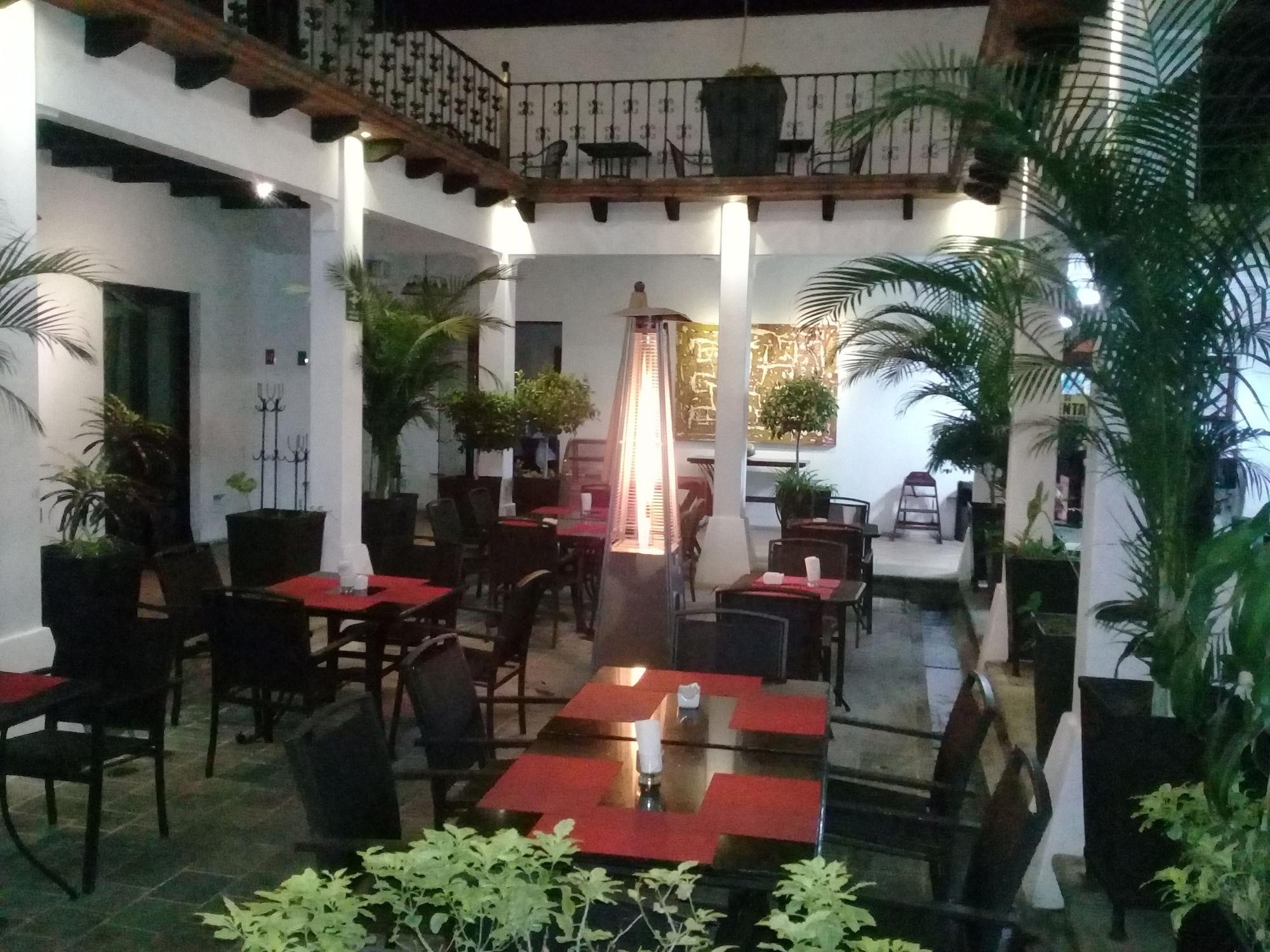 Bar/Salón Hotel Casa las Mercedes