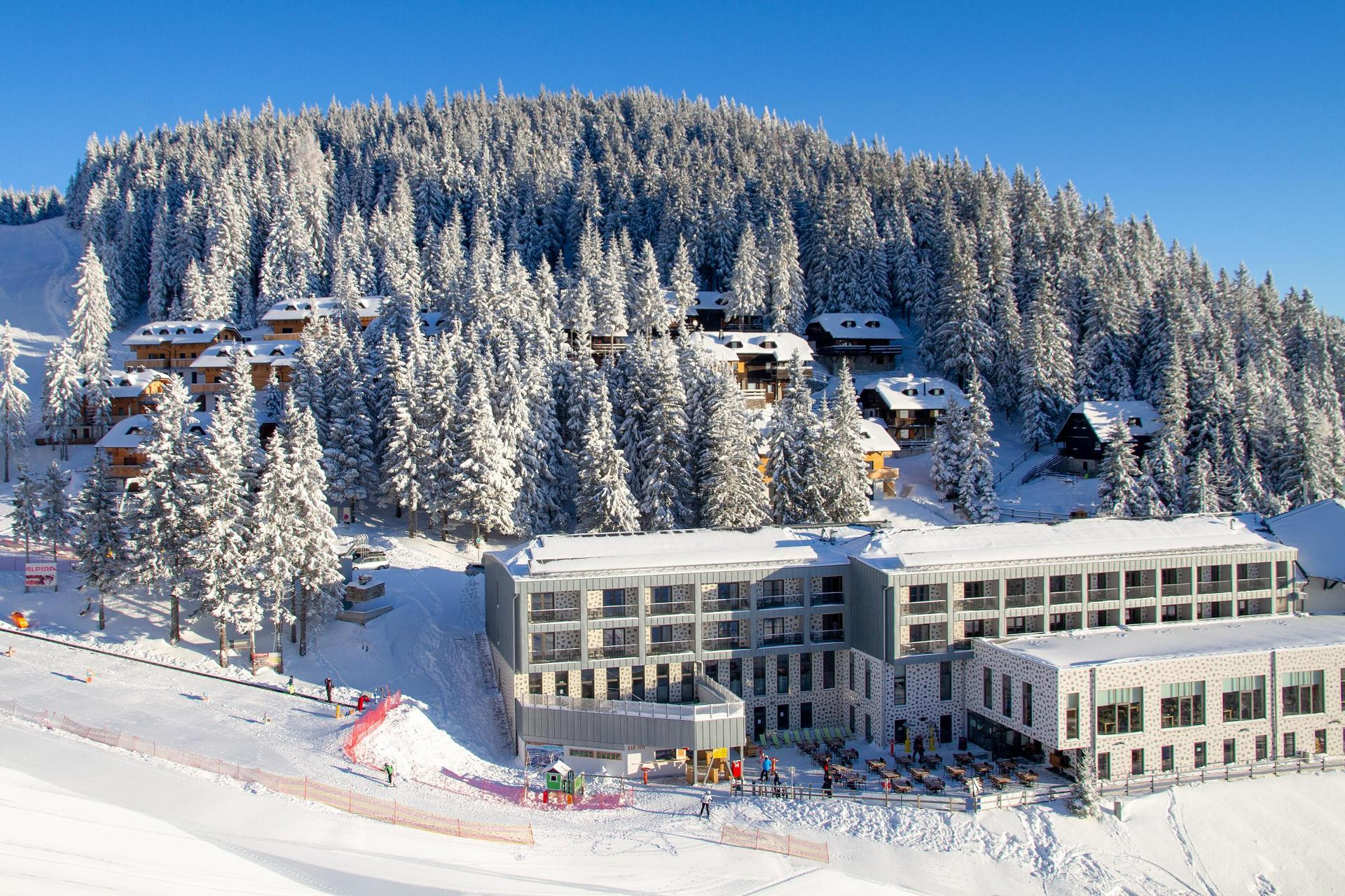 Vista Exterior Hotel Golte