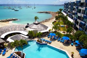 Alojamiento - Royal Palm Beach Club